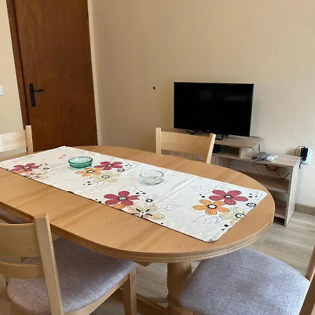 Sea Lena Apartment