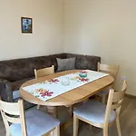 Sea Lena Apartment *